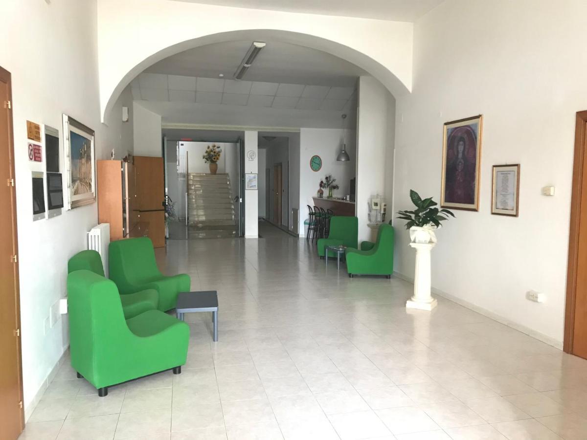 Centro Di Spiritualita Madonna Della Nova Ξενοδοχείο Ostuni Εξωτερικό φωτογραφία